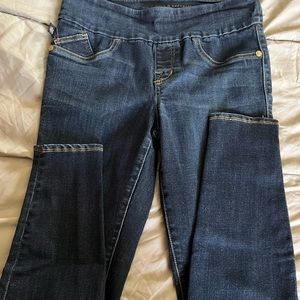 1 pair rock and republic jeggings size 12 plus 2 pair mix no 6 jeggings